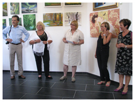 Elfi Amon Johanna Bayer Hermine Gillinger Maria Kargl Danny Liska 5 MALFreuden Malkreis Rondell Schloss Pöggstall Galerie Sandpeck Wien Veranstaltungsprogramm Kulturkalender zeitgenössische österreichische Kunst Kultur Wirtschaft Veranstaltungslokal Pop-up-Store Mietgalerie Florianigasse Josefstädter Straße 1080 kaufen mieten Werkpräsentation Ausstellung Vernissage bildende gestaltende KünstlerInnen GrafikerInnen FotografInnen KunsthandwerkerInnen angewandten Kunst Gebrauchskunst DesignerInnen ErwachsenenbildnerInnen KursleiterInnen TrainerInnen Menschen Fachwissen Kompetenzen Wissen Können interessierten Menschen AutorInnen LiteratInnen DichterInnen LyrikerInnen SchriftstellerInnen JournalistInnen MusikerInnen AlleinunterhalterInnen Ausstellungsräume Kursräume Seminarraum geschlossene Veranstaltungen Fest privaten Rahmen Übungsraum MusikerInnen Treffpunktregelmäßige Gruppen Trainingsgruppe Kunstwerke Kunstmarkt Kunst mieten Mietkunst Ausstellungszeit Programm Kunstverleihs  Kunstinteressenten Unterstützer KunstsammlerIn Autoren Verlage Vermarktung Marketing Kommunikationsstrategien Presse Öffentlichkeitsarbeit Konzepte Printmedien Onlinemedien künstlerischen Arbeit Ausstellungsorganisation Pressemitteilungen Onlineplattformen gewinnbringender Webseiten Künstlerhompage Künstlerberatung Performances Veranstaltungskalender Kunstkalender  Kunsthandwerksmarkt Weihnachtsmarkt Christkindlmarkt Adventmarkt