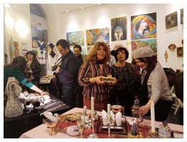 Iranische Kultur Persien Galerie Wien Florianigasse 75 Ecke Uhlplatz Thomas Leimer Mietgalerie Themenausstellung Gruppenausstellung Gemeinschaftsausstellung Ausstellungsbeteiligung Vernissiage Finissage moderne zeitgenoessische Kunst Gegenwartskunst Werkpräsentation Ausstellung bildende gestaltende KünstlerInnen GrafikerInnen FotografInnen KunsthandwerkerInnen angewandten Kunst Gebrauchskunst DesignerInnen Veranstaltungsprogramm Kulturkalender österreichische Kultur Design Handwerk Kunsthandwerksmarkt Musik Dichtung Workshop Chor Singen musizieren Karaoke Gesang Christiane Sandpeck Wirtschaft Ausstellungsräume Kursräume Seminarraum Veranstaltungslokal Pop-up-Store Josefstädter Straße 1080 kaufen mieten ErwachsenenbildnerInnen KursleiterInnen TrainerInnen Menschen Fachwissen Kompetenzen Wissen Können interessierten Menschen AutorInnen LiteratInnen DichterInnen LyrikerInnen SchriftstellerInnen JournalistInnen MusikerInnen AlleinunterhalterInnen geschlossene Veranstaltungen Fest privaten Rahmen Übungsraum MusikerInnen Treffpunktregelmäßige Gruppen Trainingsgruppe Kunstwerke Kunstmarkt Kunst mieten Mietkunst Ausstellungszeit Programm Kunstverleih Kunstinteressenten Unterstützer KunstsammlerIn Autoren Verlage Vermarktung Marketing Kommunikationsstrategien Presse Öffentlichkeitsarbeit Konzepte Printmedien Onlinemedien künstlerischen Arbeit Ausstellungsorganisation Pressemitteilungen Onlineplattformen gewinnbringender Webseiten Künstlerhompage Künstlerberatung Performances Veranstaltungskalender Kunstkalender